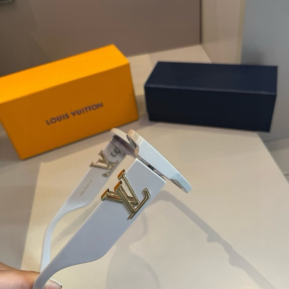 Louis Vuitton White Sunglasses - Picture 2 of 5